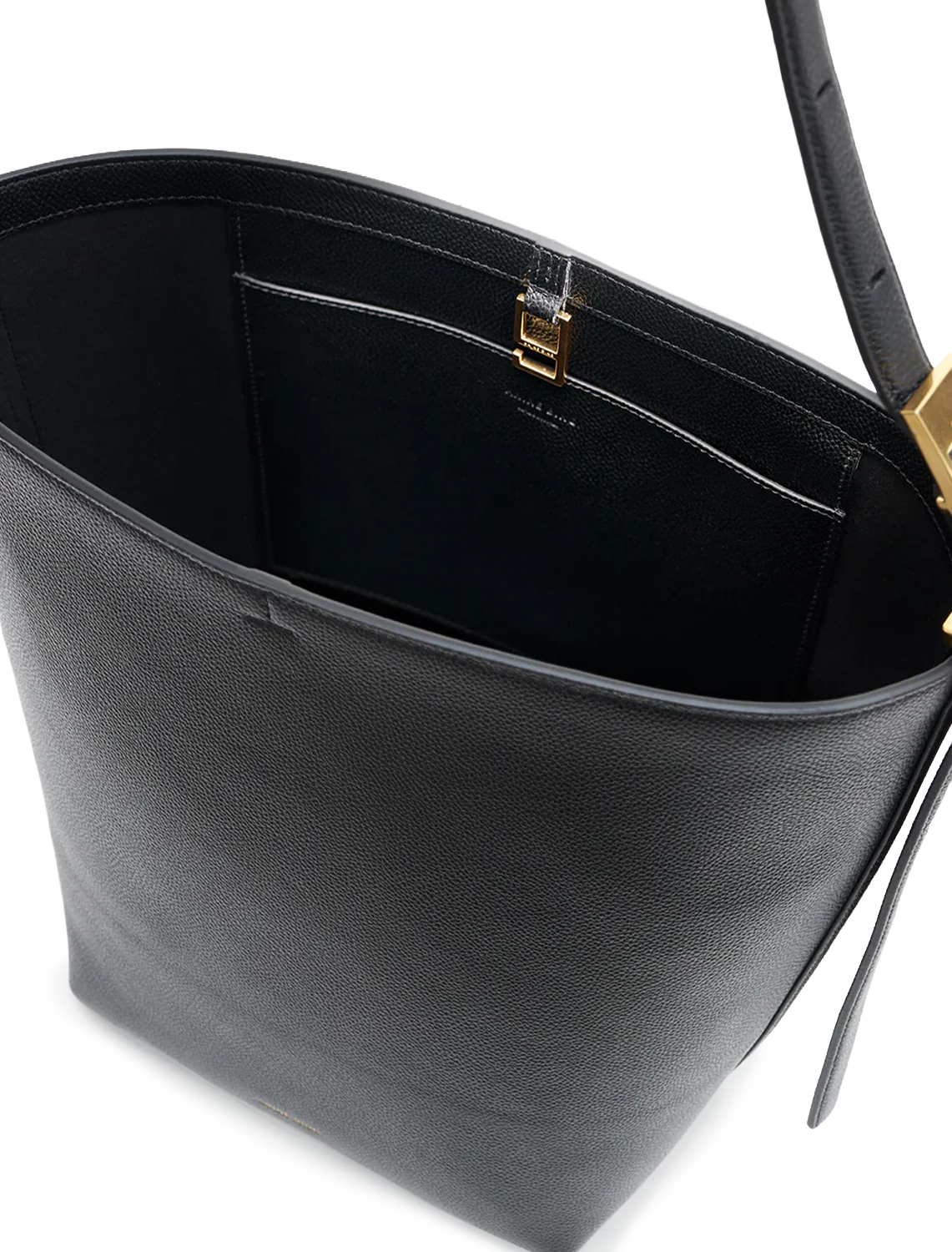 elly bucket bag in black grained leather - Image 4