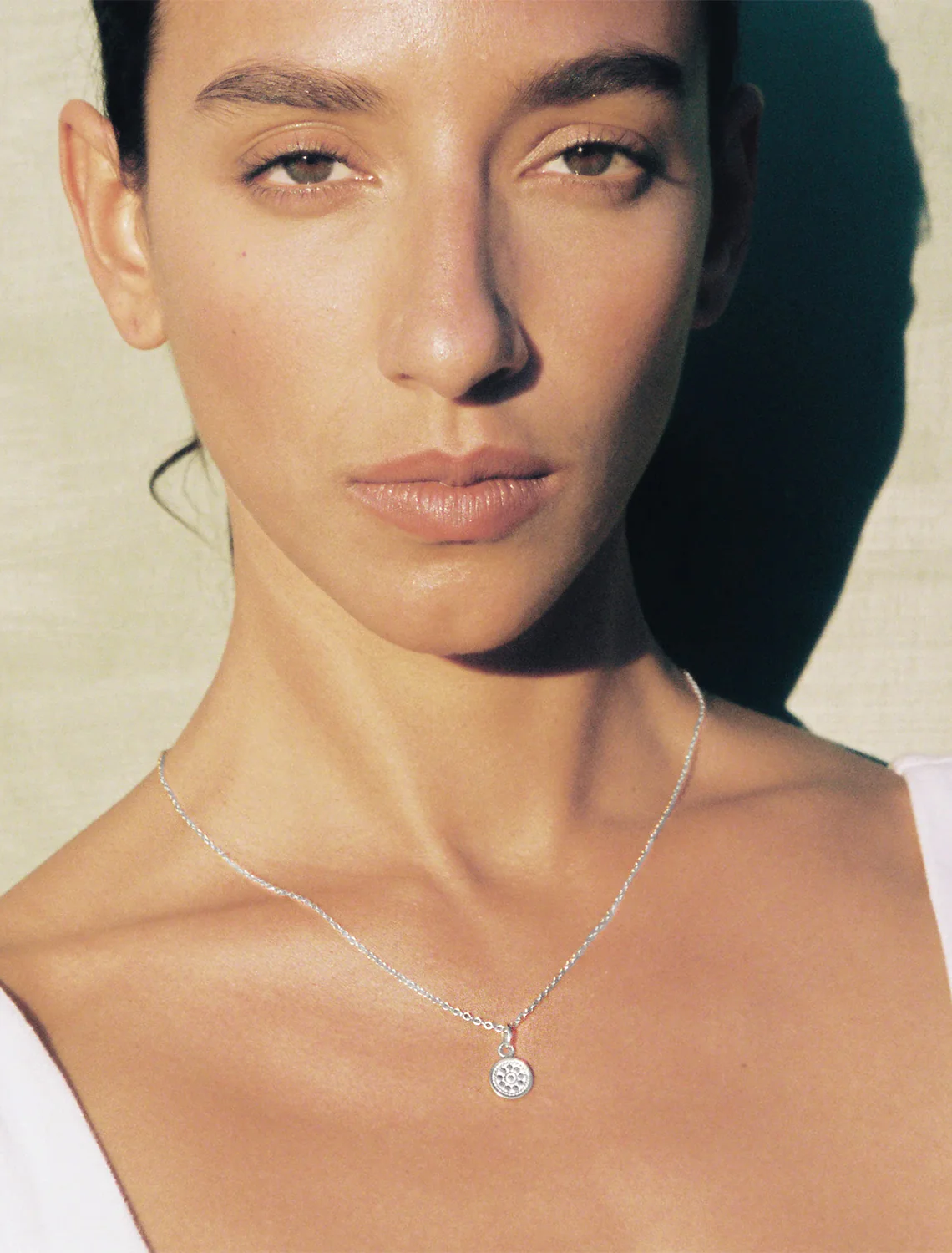 silver disc pendant necklace - Image 2