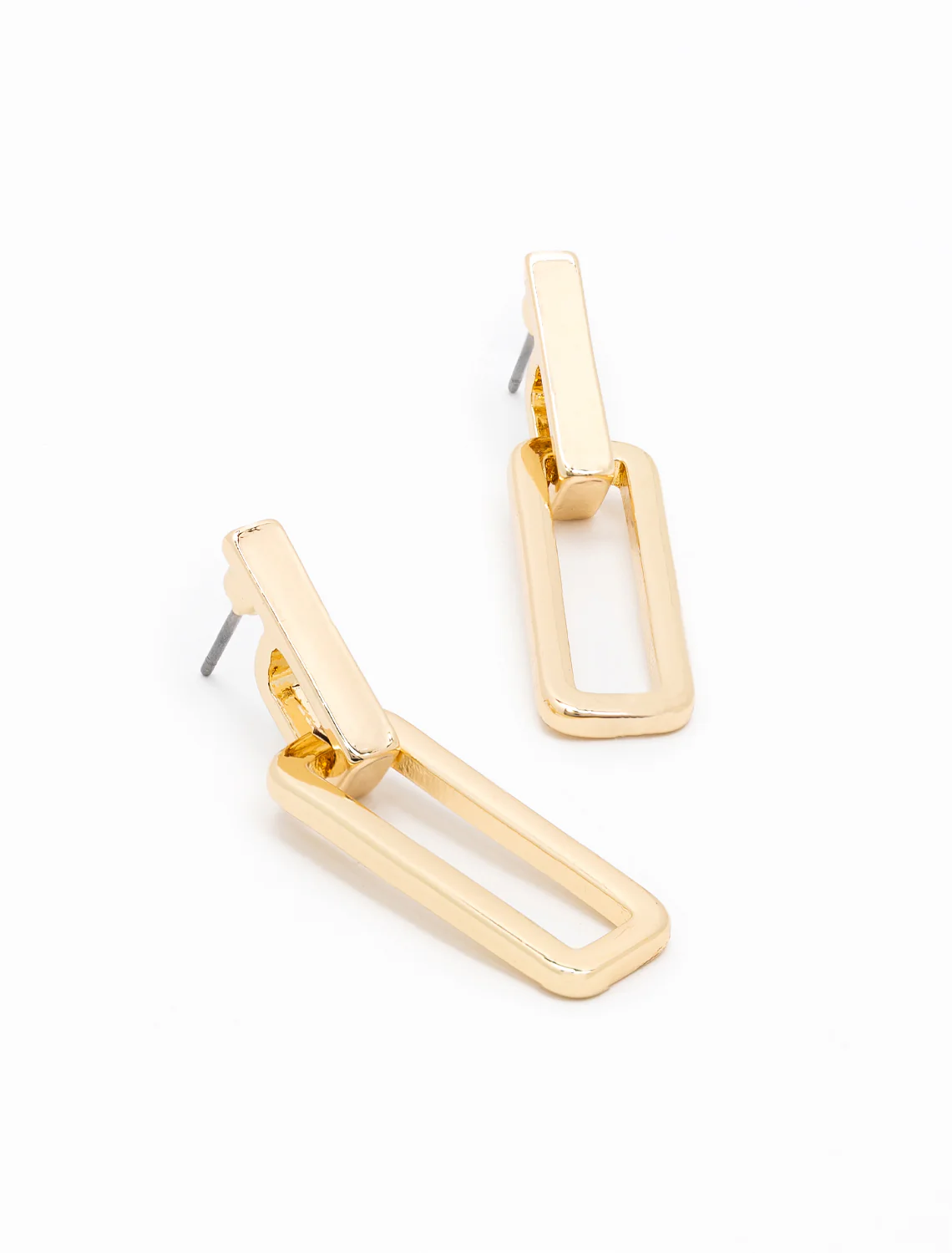 paperclip chain post earrings in gold - Image 2