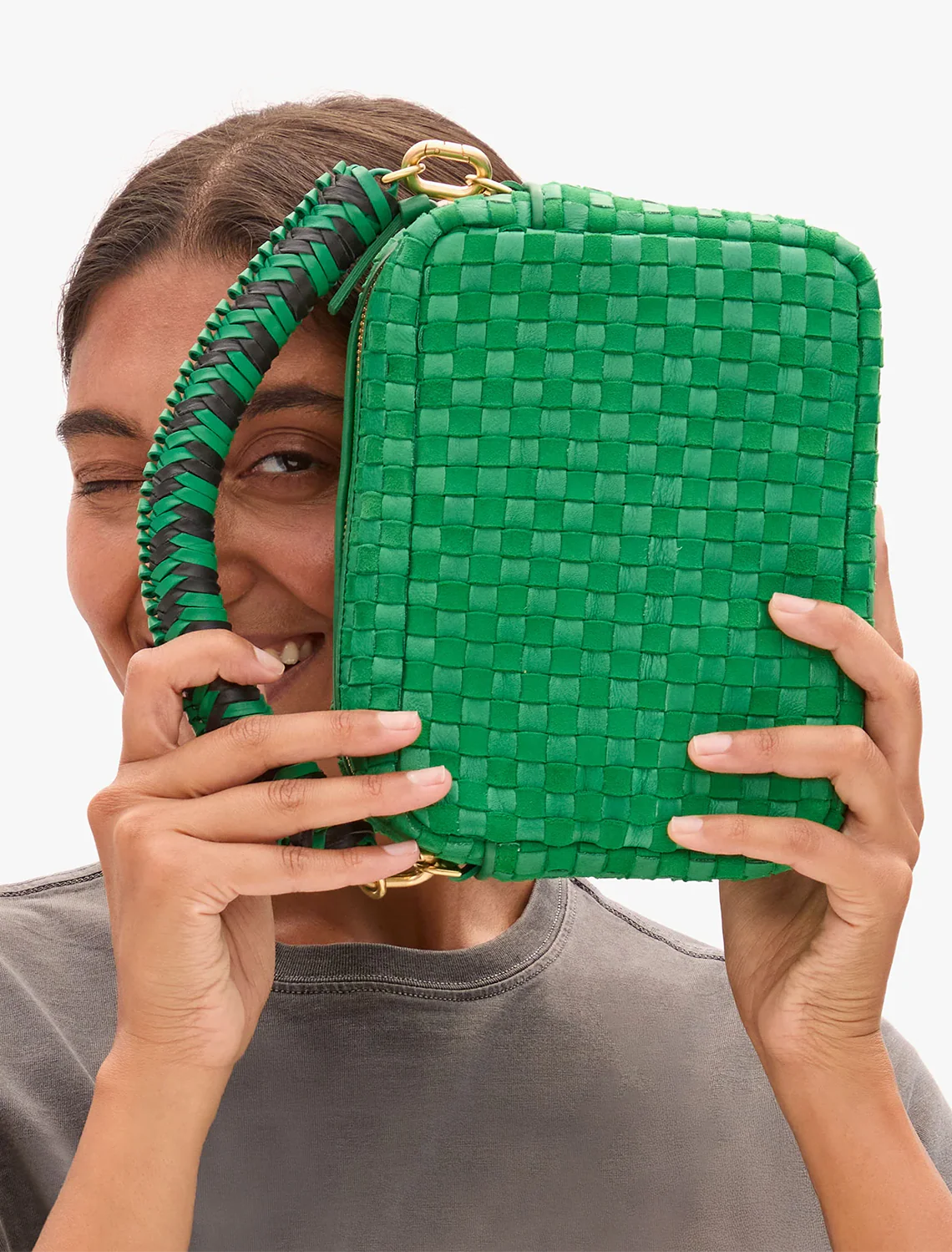 braided top handle in green apple and black - Image 2