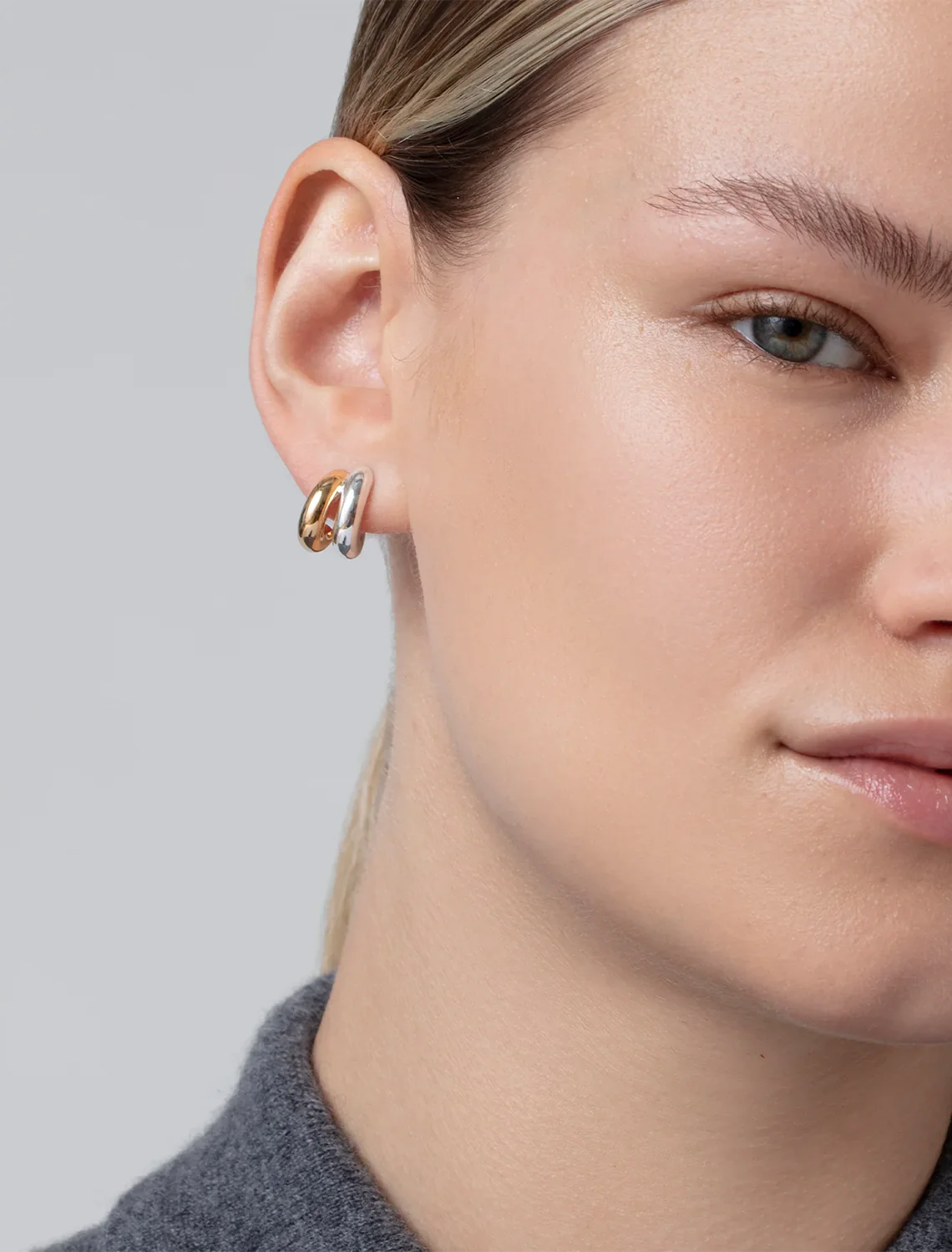 mini florence earrings in two tone - Image 2