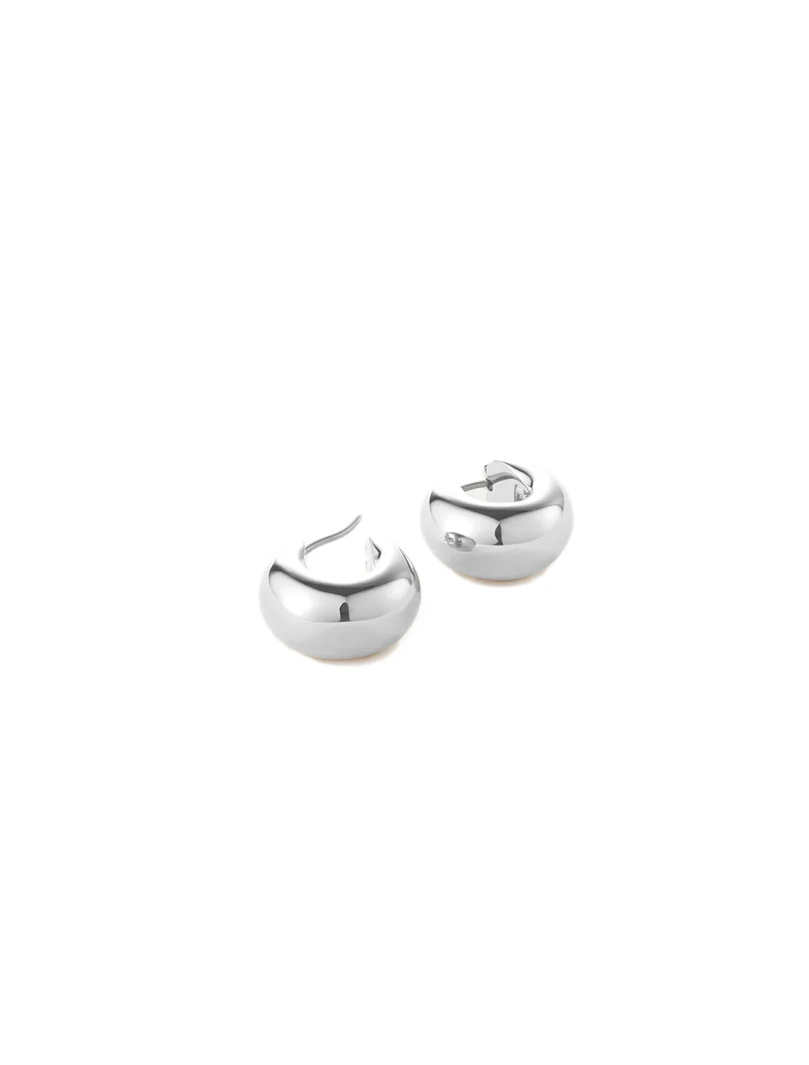mini tome hoops in silver - Image 3