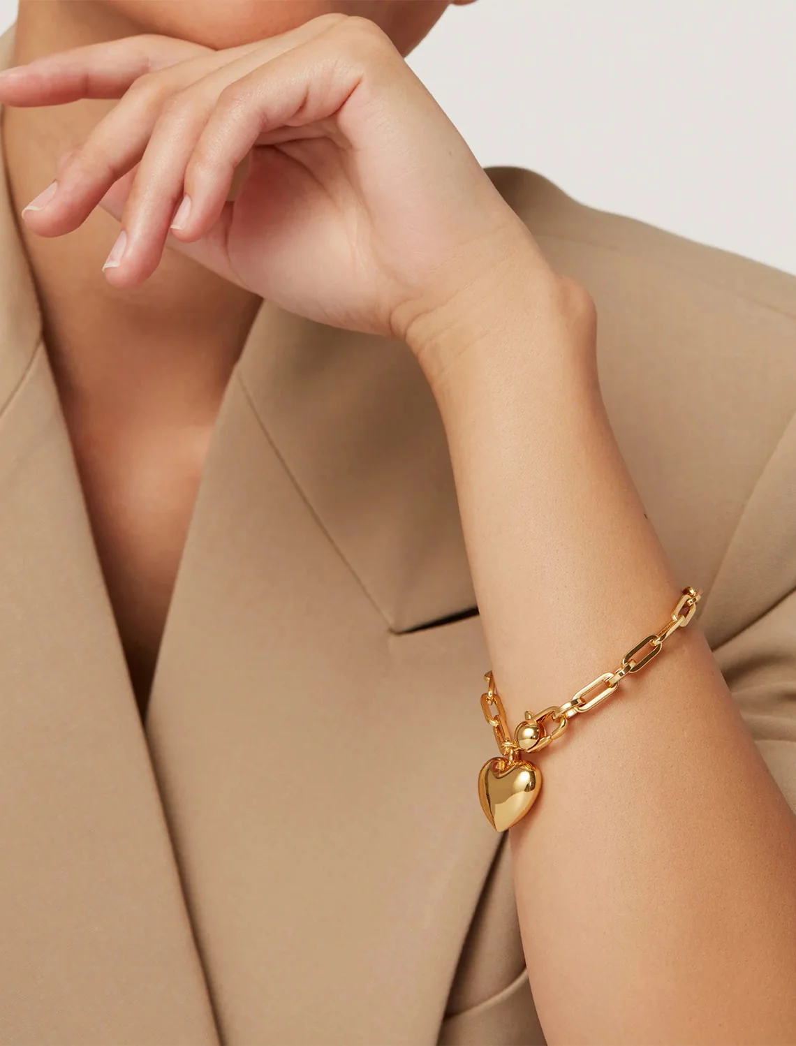 puffy heart chain bracelet in gold - Image 2