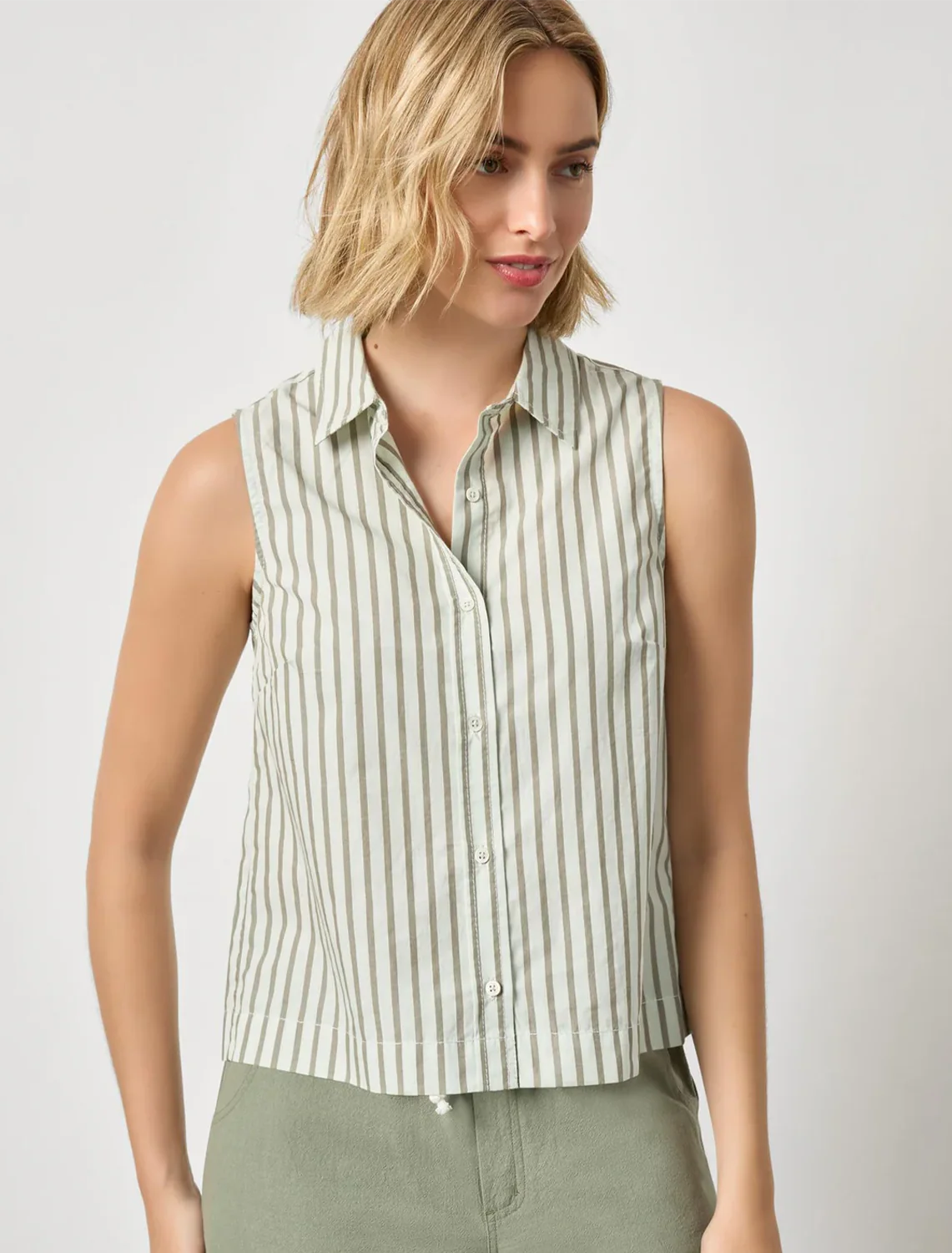 striped sleeveless shirt in pool stripe - Image 2