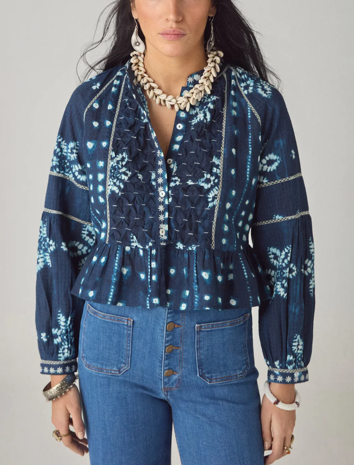 sora blouse in shirboi dreams - Image 2