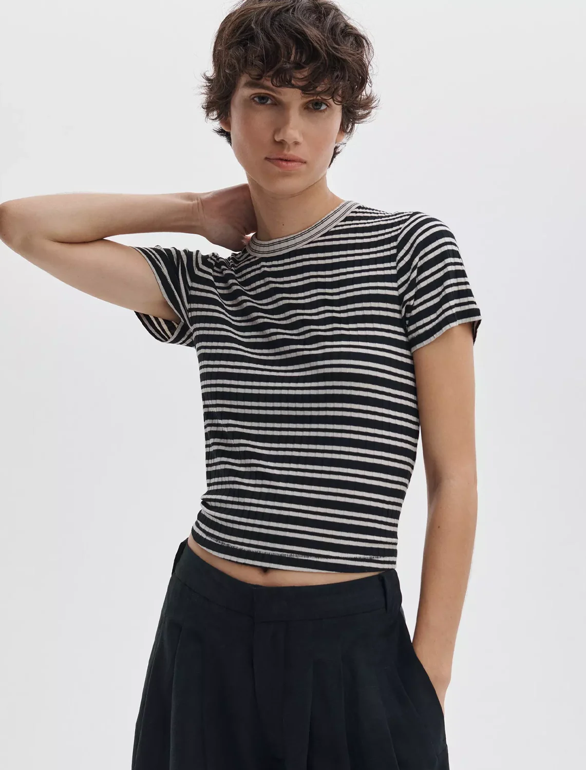 luca stripe contrast tee in ivory and black - Image 2