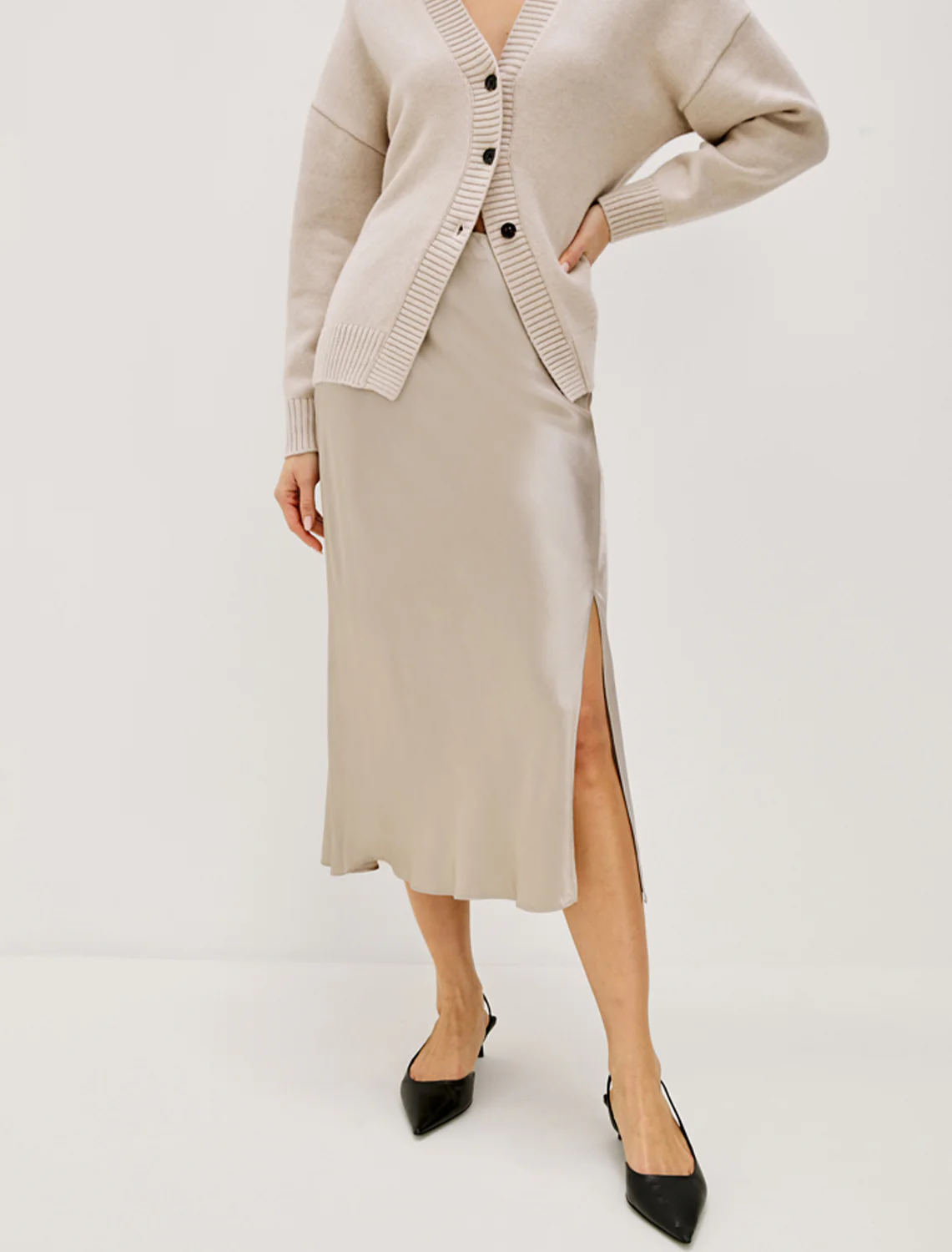 maya skirt in mink - Image 2