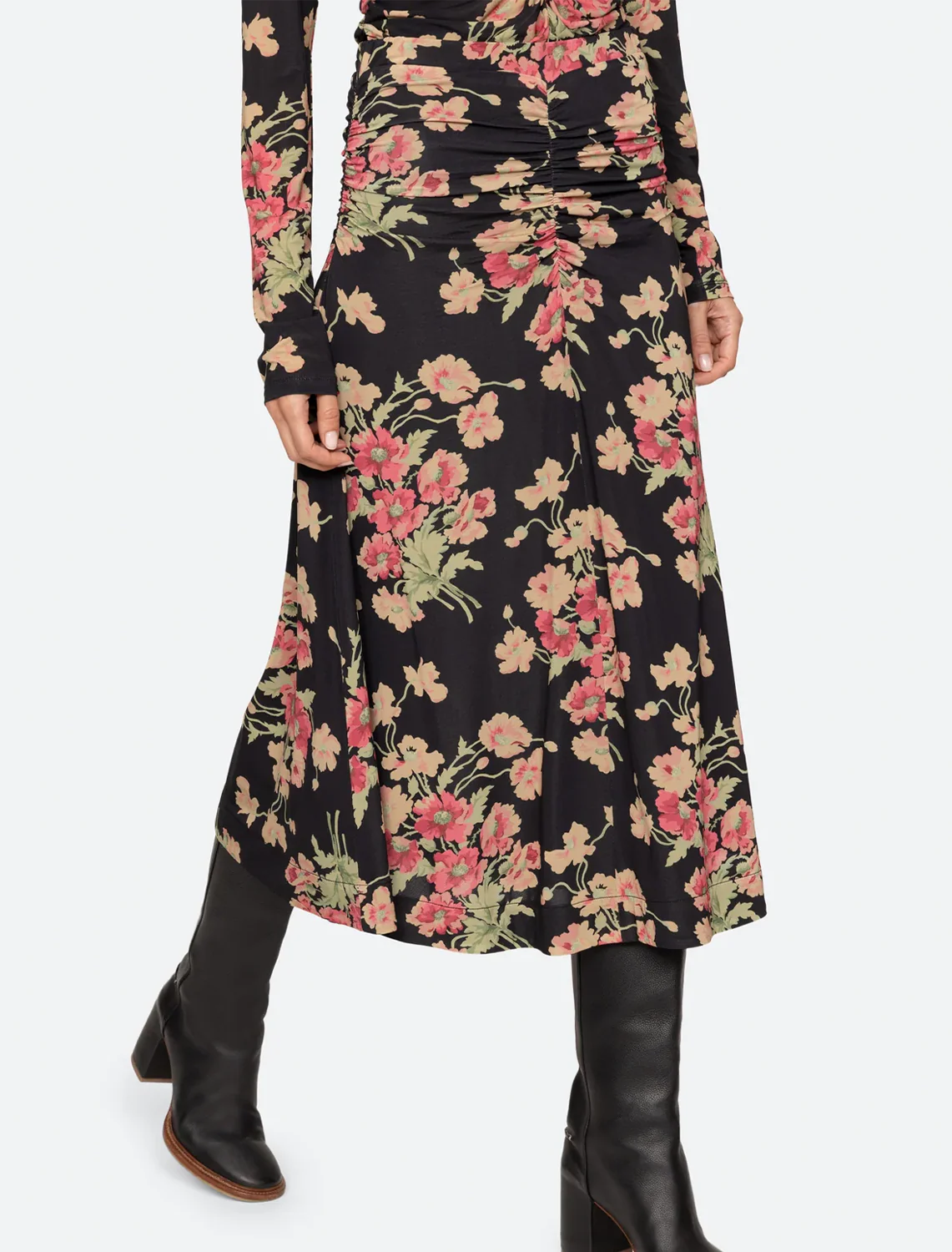 cornelia print midi skirt in black - Image 2