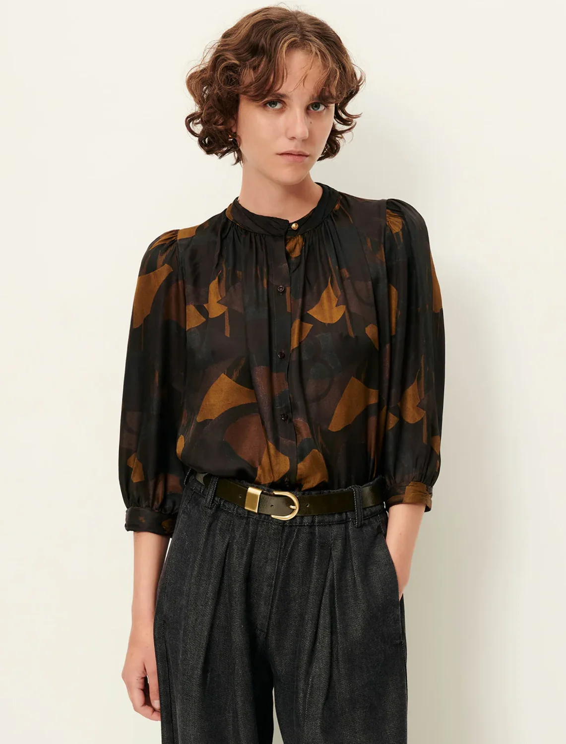 lylist blouse in moss utamika - Image 2