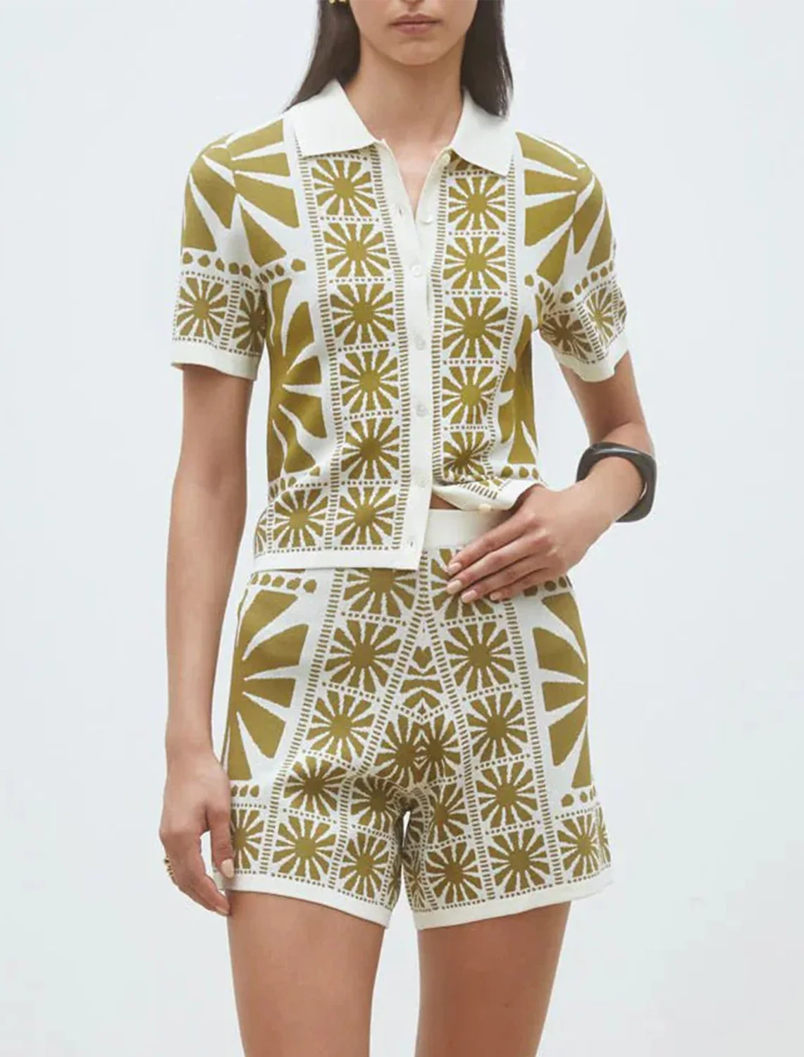 batista knit shorts in olive - Image 2