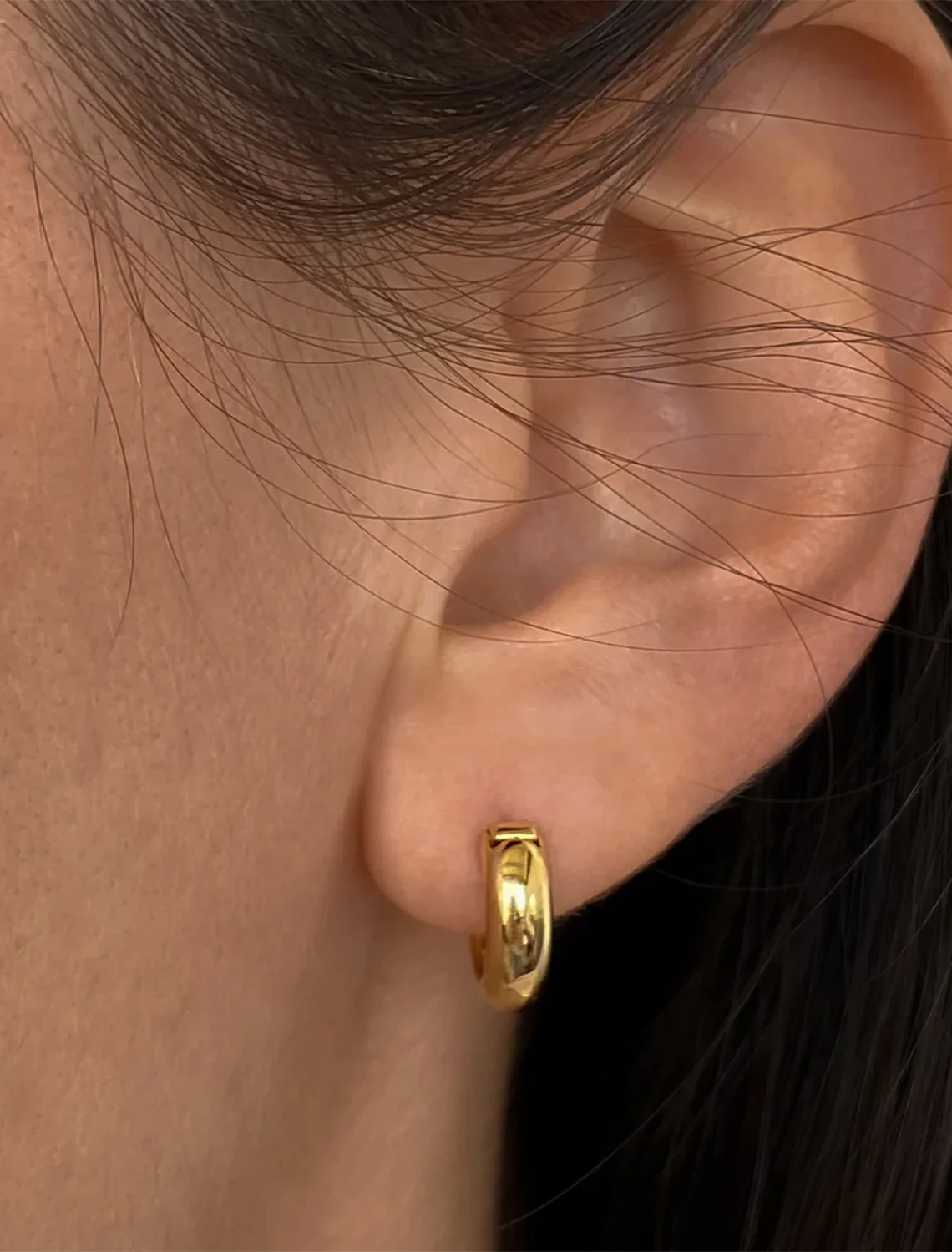 vince hoops in gold - Image 2